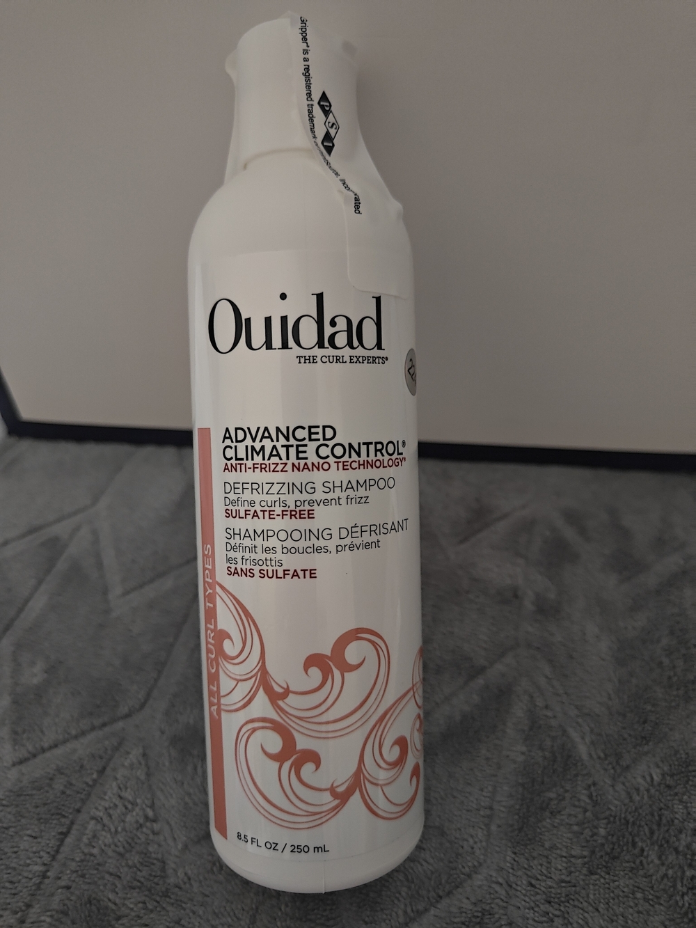 Ouidad Advanced Climate Control Defrizzing Shampoo